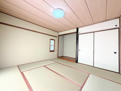 【和室】 | 小山田桜台団地92号棟 | ◆気持ちの良い風が室内へ入り込む居室。家具を配置しても広々ご利用いただけます！！
