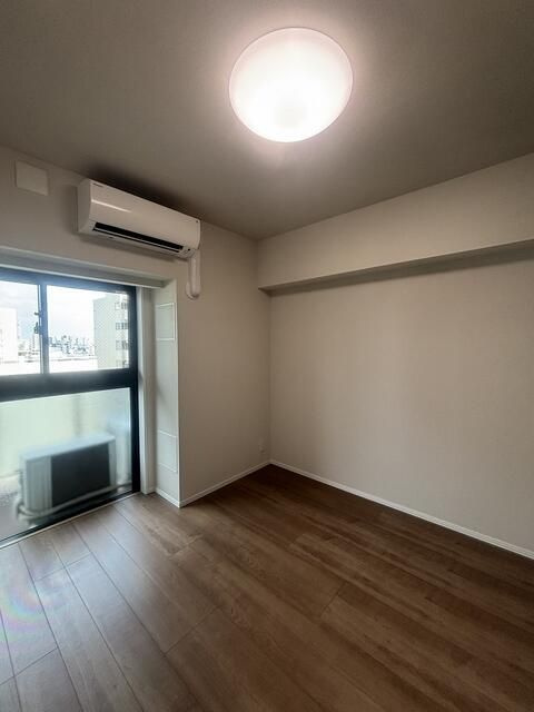 ＴＨＥ　ＰＬＡＣＥ　ＫＯＭＡＧＯＭＥの居間・リビング