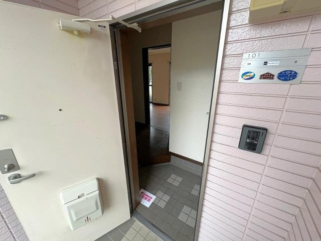 チェリーブロッサムの玄関|玄関
