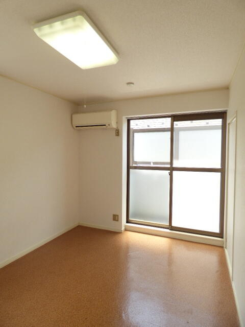 ※２０１号室の室内写真です。