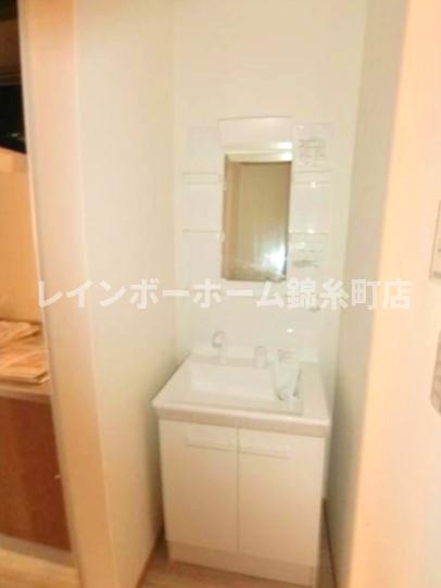 エアカーサ梅島