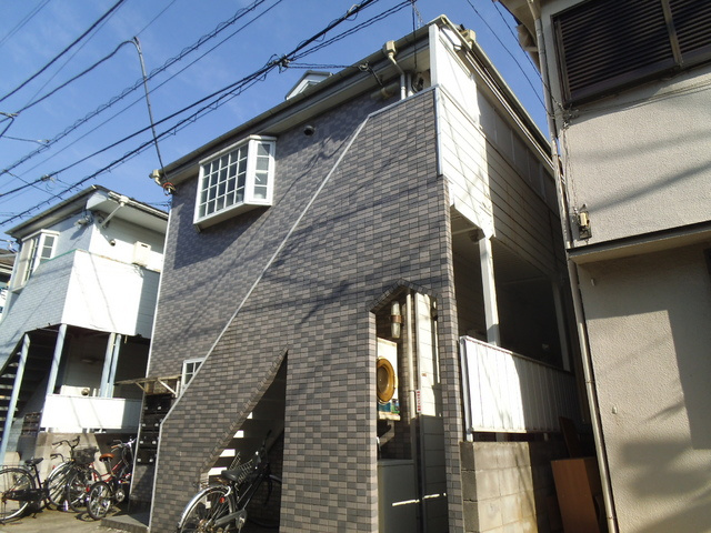 ペアパレス赤羽Ⅱの外観|閑静な住宅街に立地したアパート☆