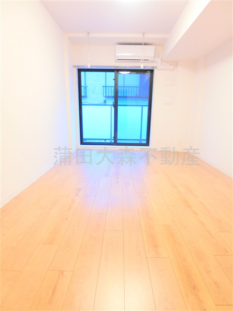 ルネサンスコート大森町の居間・リビング|洋室