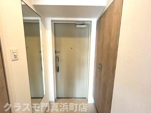 グランディール大今里の玄関