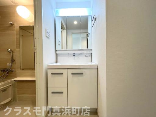 グランディール大今里の独立洗面台