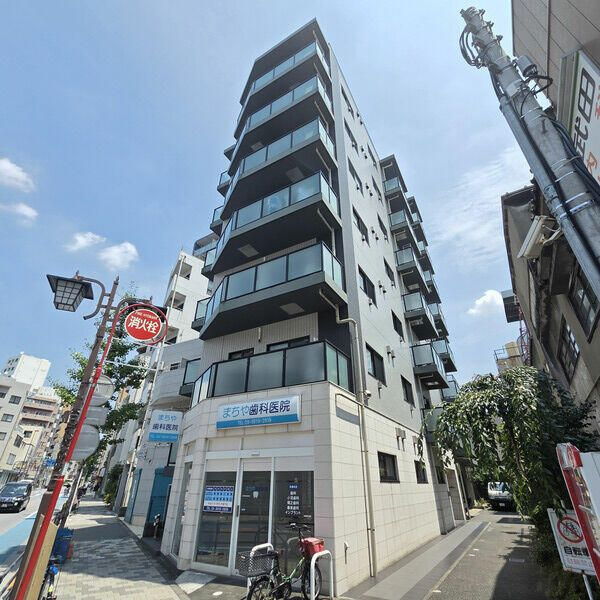 ＰＡＰＩＬＬＯＮの外観