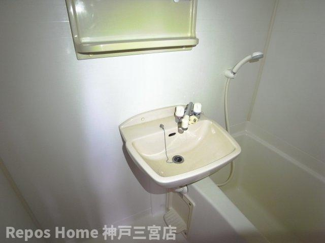 プレサンス神戸メリケンパーク前の洗面所