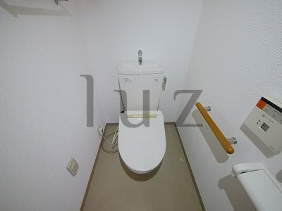 横浜市旭区白根４丁目の賃貸マンションのトイレ|清潔感のあるトイレです！