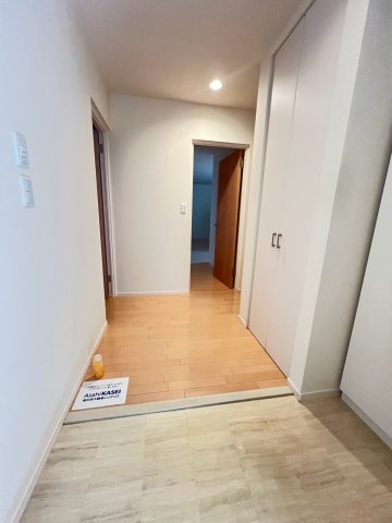 クライネ フェルトの玄関