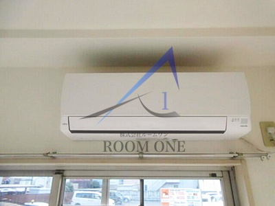 ＲｅｎｏＣｏｕｒｔ　ＩＺＵＭＩの設備|エアコン付きです。