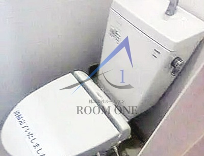 ＲｅｎｏＣｏｕｒｔ　ＩＺＵＭＩのトイレ|トイレです。