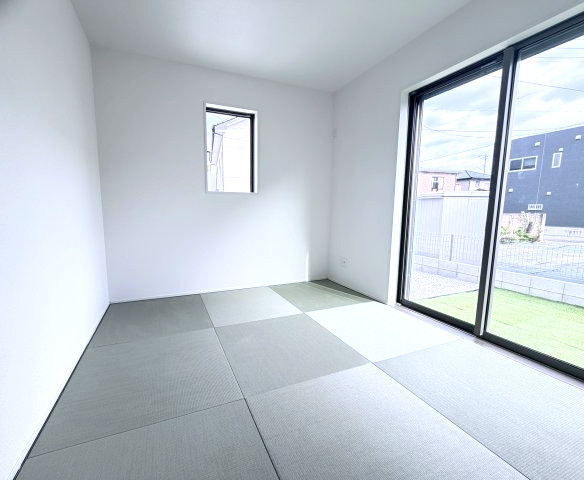 グラファーレ 前橋市前箱田町　2号棟の和室|【イメージ画像】１階和室です。4.5帖の広さです。