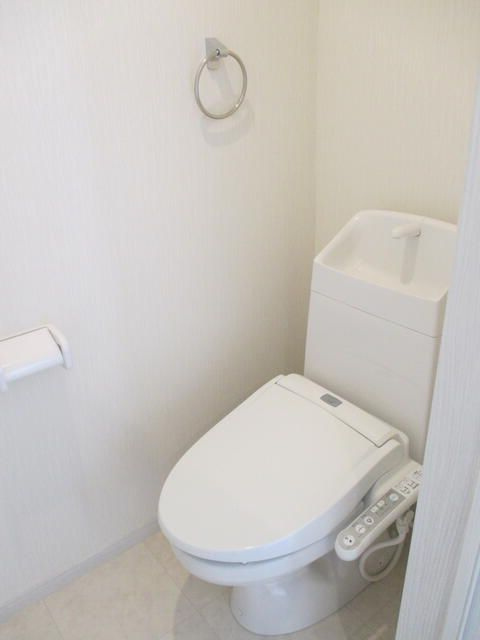 ブエナメゾン福生のトイレ
