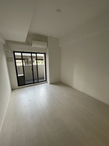 S-RESIDENCE江坂Eminenceの居間・リビング|イメージとして同建物他部屋を表示しています