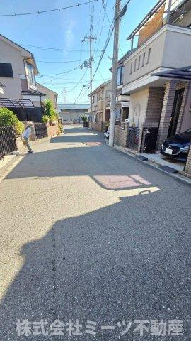 新家中町　中古戸建の周辺