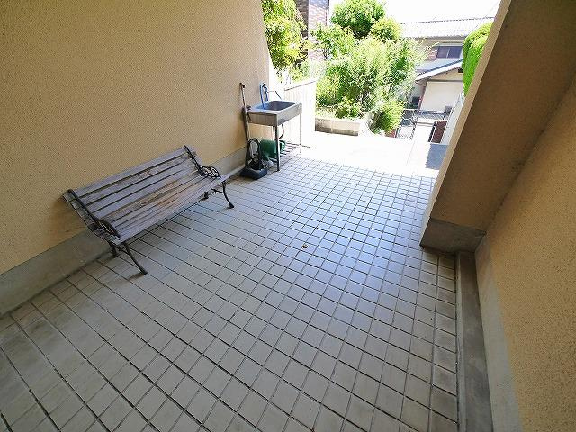ガーデンハイツ高川のエントランス