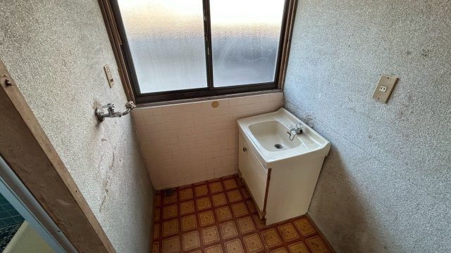 藤田戸建の洗面所