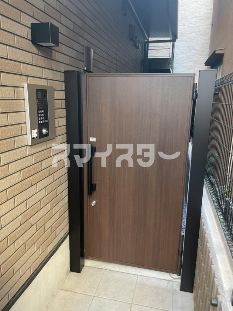 リノガーデン町屋のエントランス