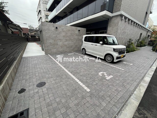 クレリア新深江の駐車場