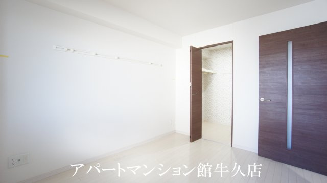パルムひたち野の洋室