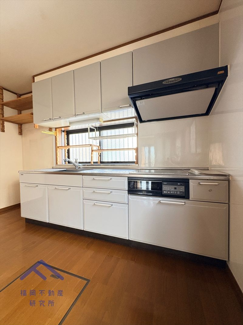 春日市惣利3丁目　戸建てのキッチン