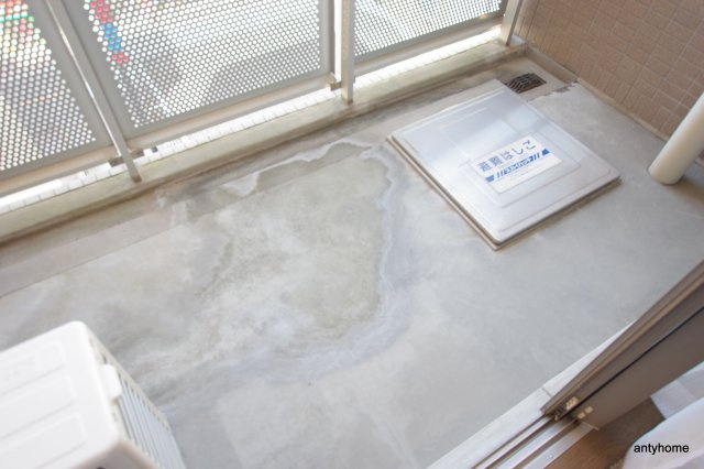 アスール江坂 仲介手数料無料のバルコニー