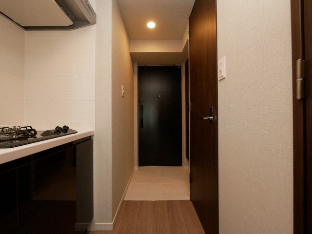 S-RESIDENCE福島Alovitaの玄関