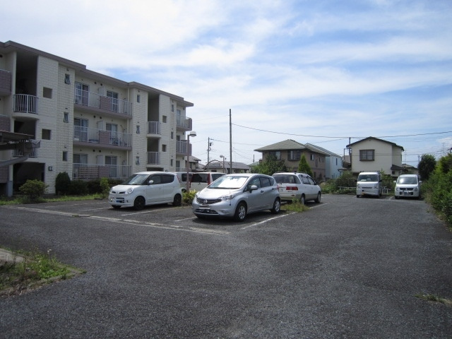 ドエルグリーンパークの駐車場