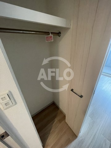 プレサンス京町堀ノースの収納| プレサンス京町堀ノース　クローゼット