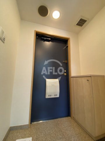 レジデア西本町の玄関|レジデア西本町　玄関スペース