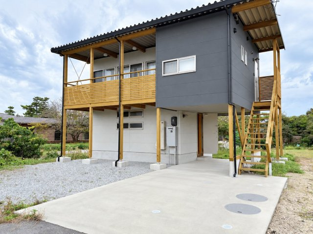 米子市富益町　KK借家（住宅付店舗戸建て）の外観