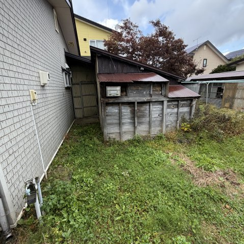 登別市新川町4丁目21-1戸建の庭