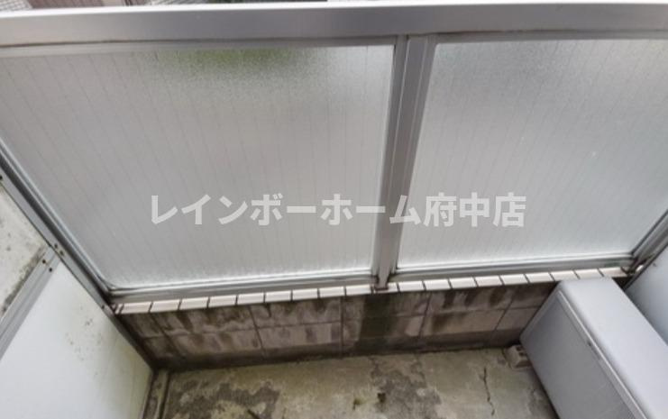 ピア国領のバルコニー