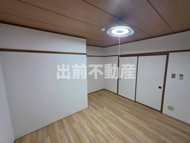 ピアレスパークの洋室