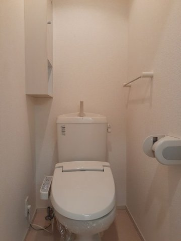 エステランサのトイレ|コンパクトで使いやすいトイレです
