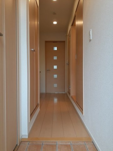 エステランサの玄関|明るい玄関です