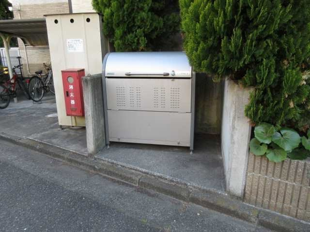 レオパレスエステートＫのその他|ゴミ置場