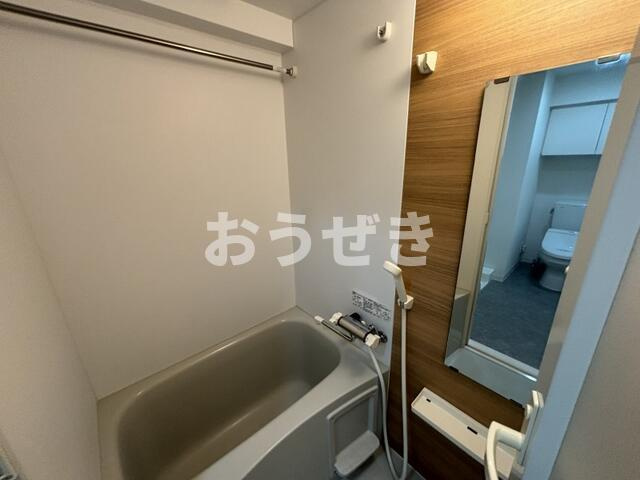 アイルＹＯＫＯＨＡＭＡ関内の浴室
