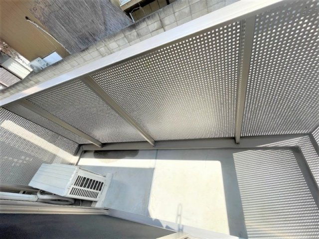 パル　クレールのバルコニー|※写真は101のもの