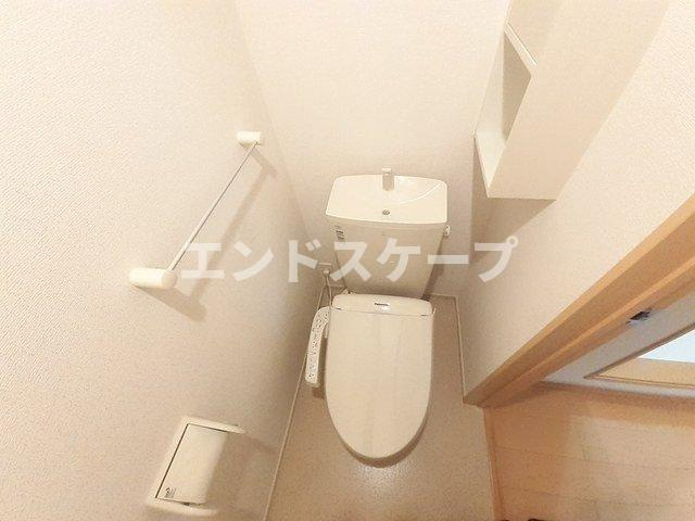 ライフエリートⅠのトイレ|高崎、前橋のお部屋探しはエンドスケープまで！お客様の理想お聞かせ下さい♪
