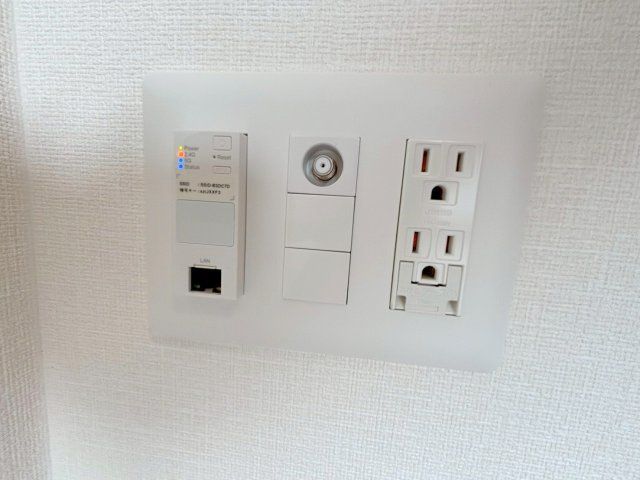 プレサンスブルーム東三国の設備