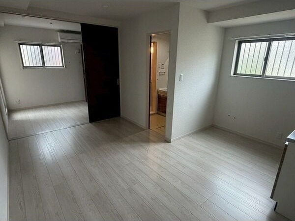 【洋室】 | GRAND SUWA