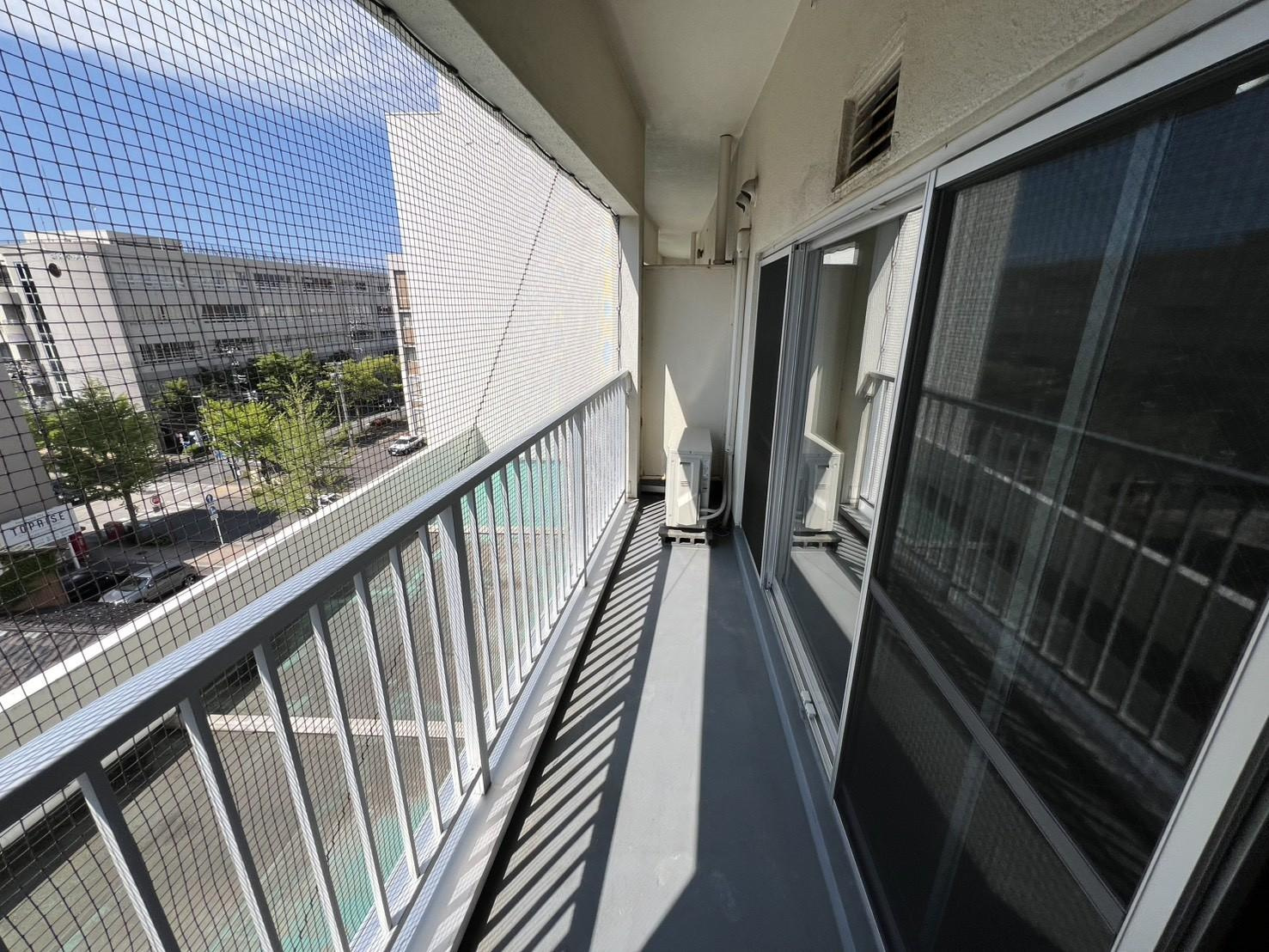 マンション北陸のバルコニー