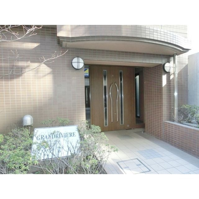 グランリヴィエールのエントランス
