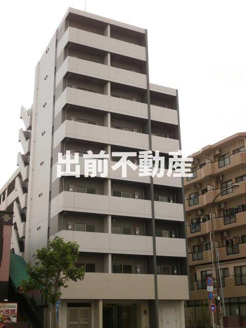 AZEST赤塚新町の外観