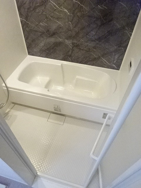 アルカンシエルの浴室|追い炊き・浴室乾燥機付き