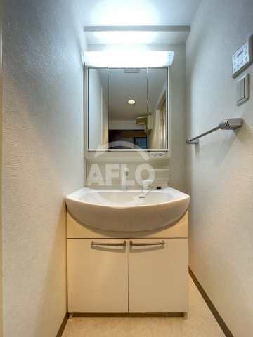 シティテラス大新　堀川小学校の洗面所|シティテラス大新　独立洗面化粧台