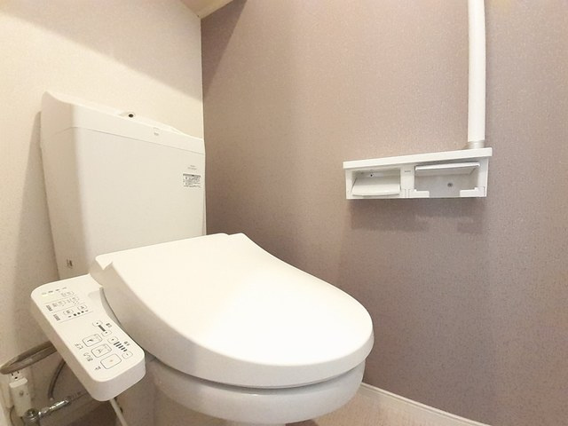 【トイレ】 | シャン　ド　フルール | 類似物件参考写真