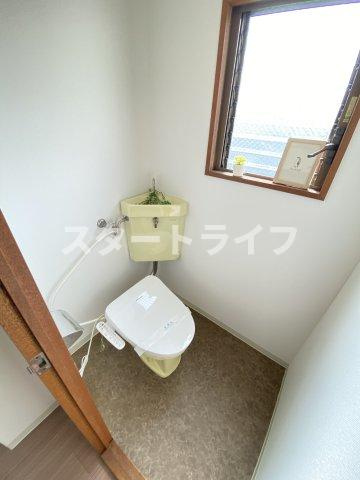 大阪市東淀川区東中島５丁目の賃貸マンションのトイレ