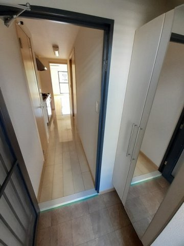 レジデンス西川の玄関|ゆったりとした玄関です